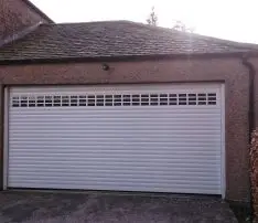 SWS White Insulated Roller with Windows
